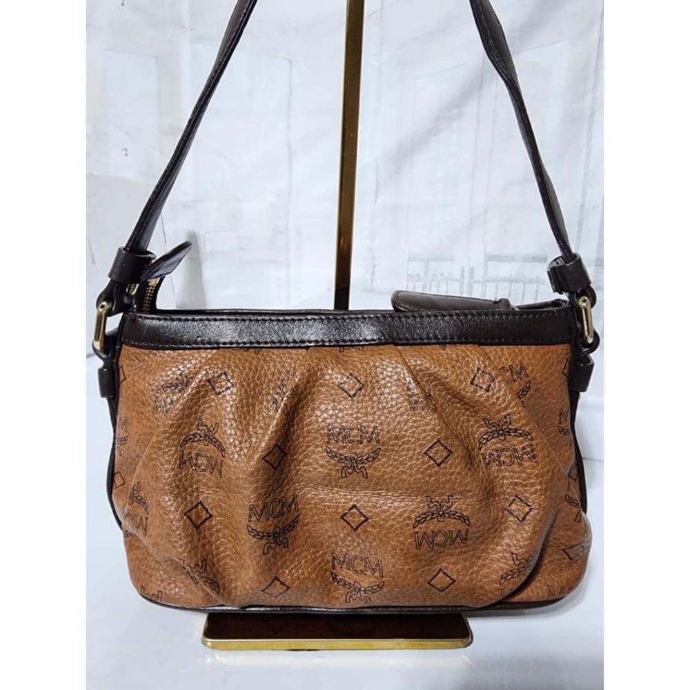 Authentic MCM Visetos Leather Pochette Chocolate/Brown - Picture 6 of 15